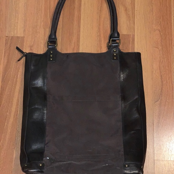 solo Bags Solo 6inch Premium Leather Laptop Bucket Tote Poshmark